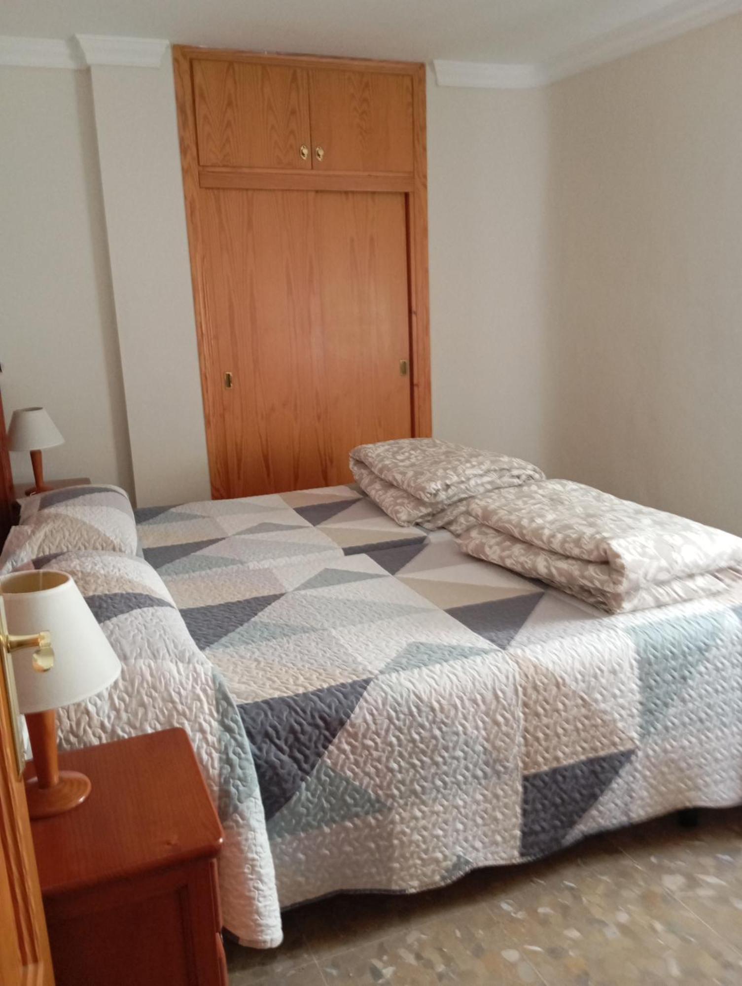 Appartamento Edificio Maria Pina La Carihuela Calle Perros